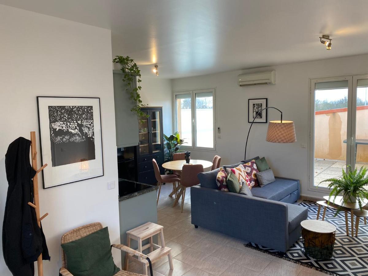 Appartement 2 pièces de 44m² en centre ville Magny-les-Hameaux Extérieur photo